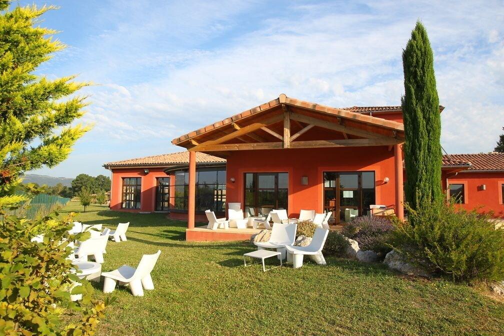 Residence Club Mmv Le Domaine Du Lac Chateauneuf-sur-Isere Eksteriør bilde