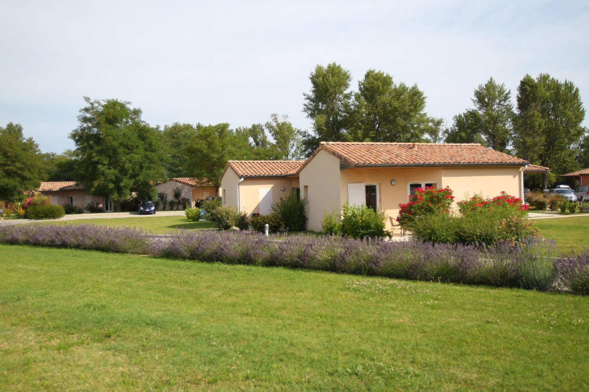 Residence Club Mmv Le Domaine Du Lac Chateauneuf-sur-Isere Eksteriør bilde