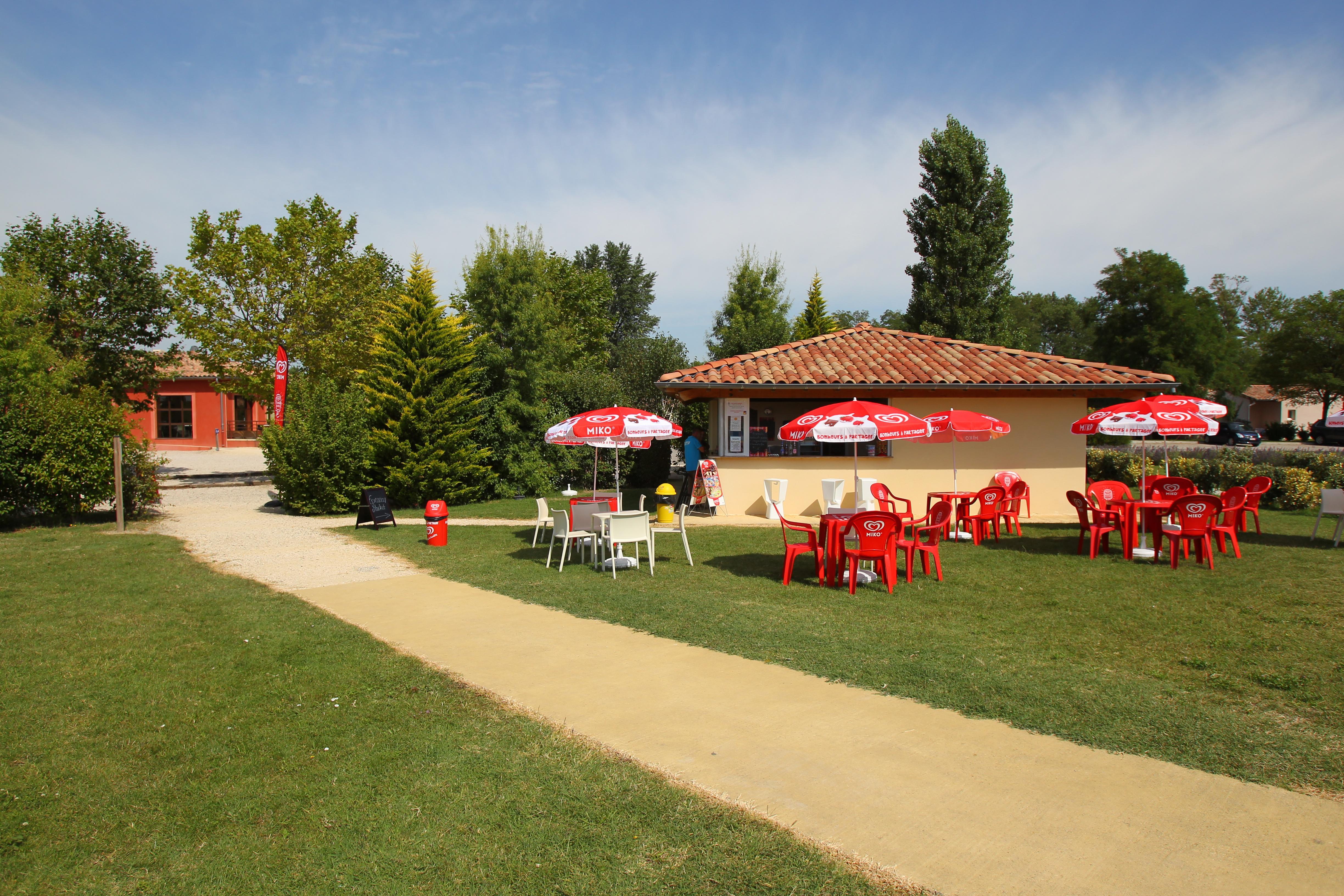 Residence Club Mmv Le Domaine Du Lac Chateauneuf-sur-Isere Eksteriør bilde